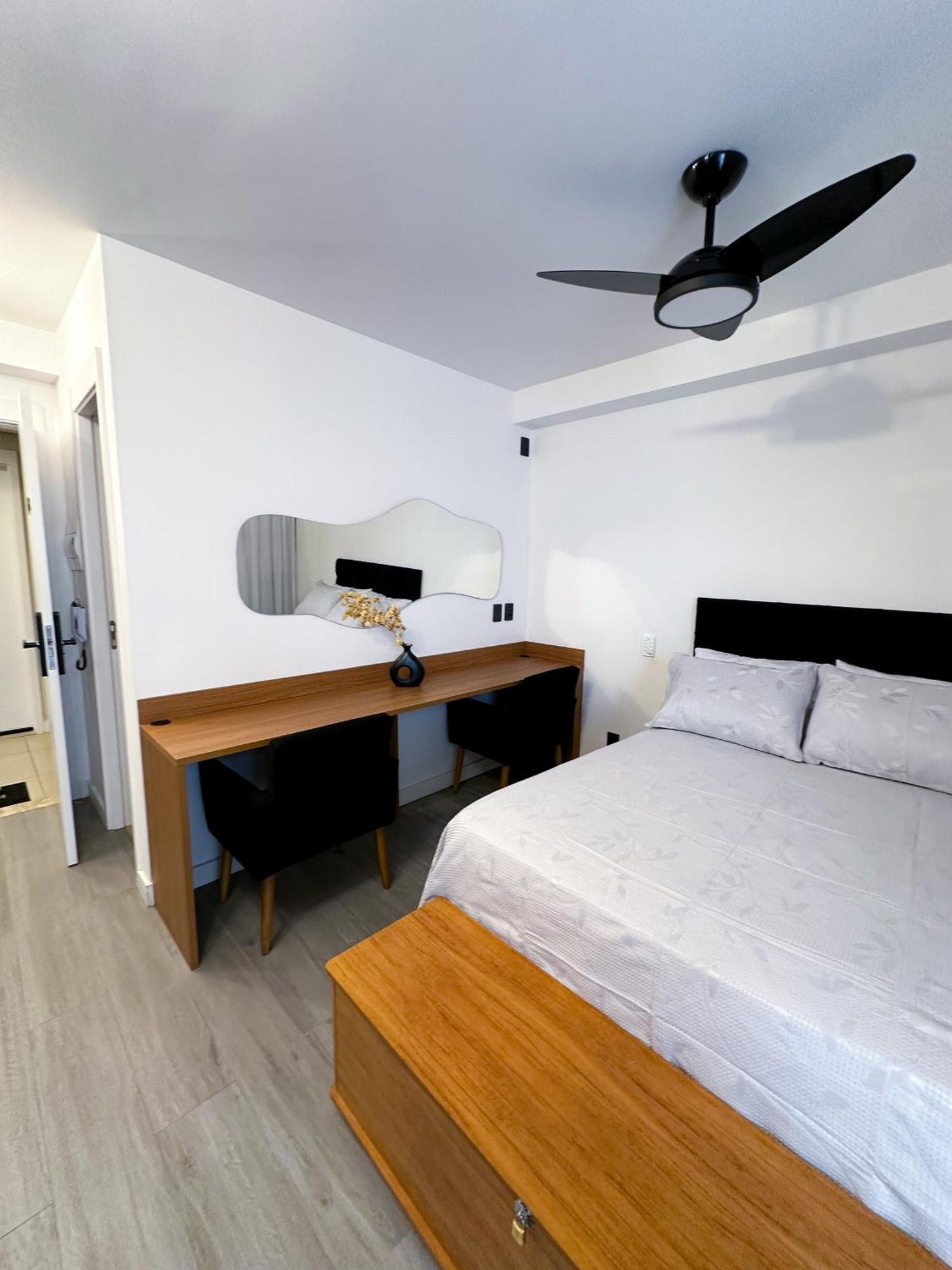 Black One Apto Moderno Luz Apartment